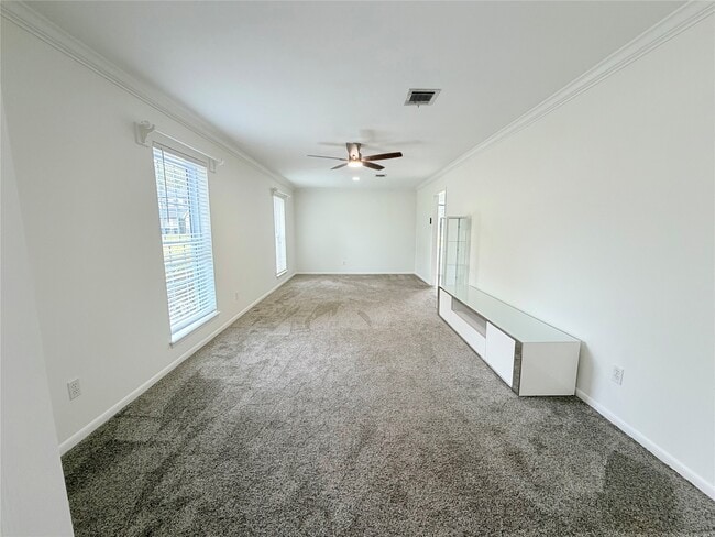 Photo - 22176 Heatherwood Dr