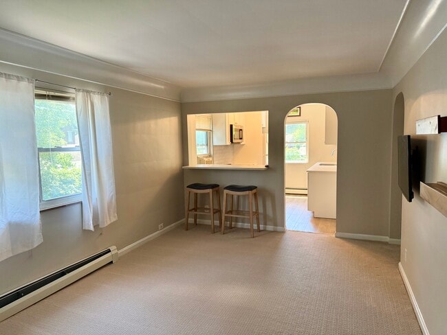 Photo - 2317 Monroe Ave Unidad 1