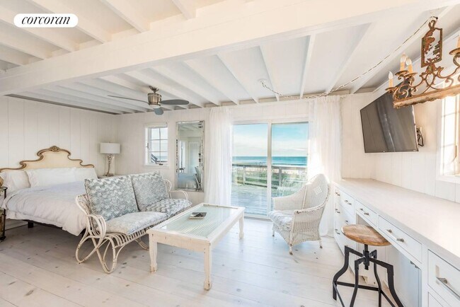 Photo - 6 Town Line Rd