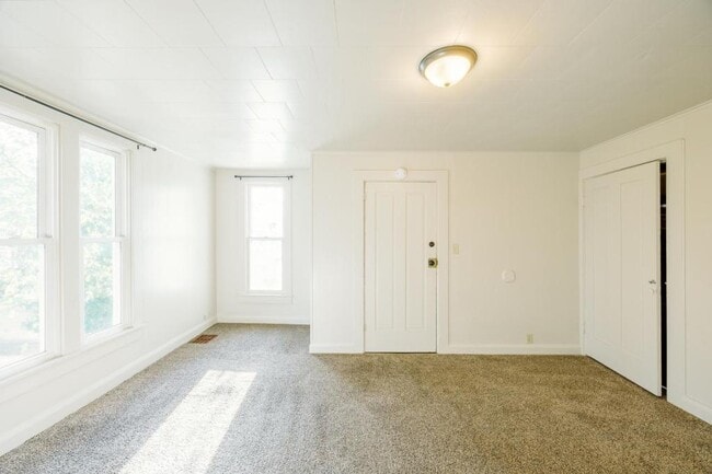 Photo - 313 Cherry St