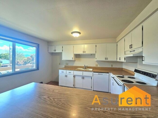 Photo - Charming 2-Bedroom 4-plex in Prime Ashland Location Available Now!