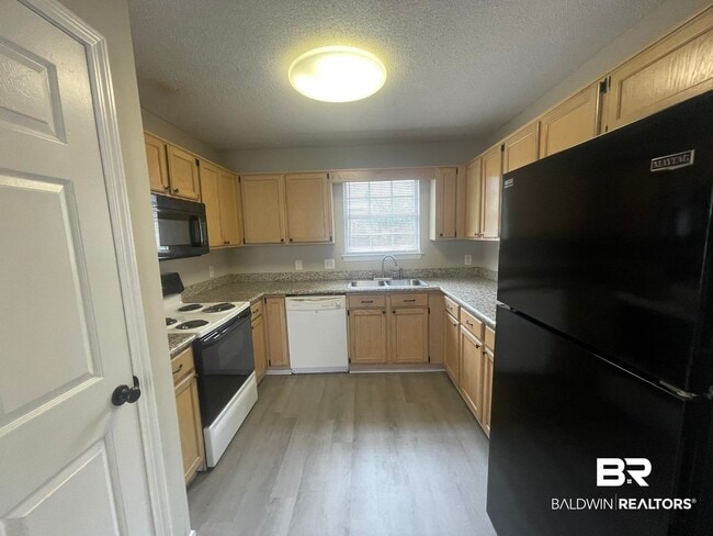 Photo - 706 Crystal Wells Ct N