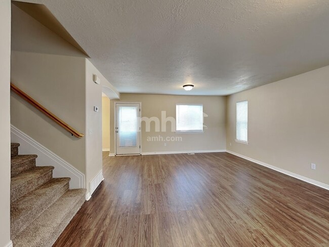 10526 Doral Dr