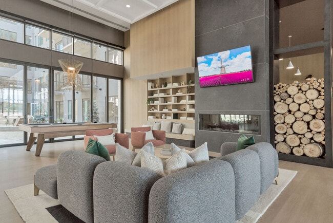 Photo - The Broadleaf