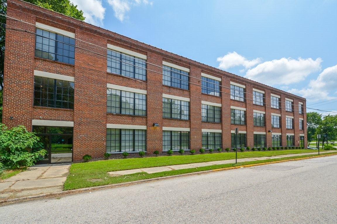 Burr Lofts - Burr Lofts