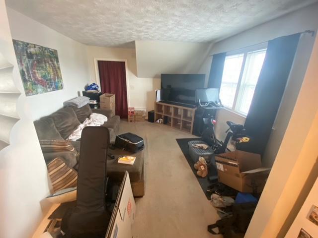 Photo - 96 Oakdale Ave Unidad upstairs