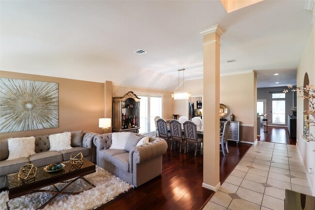 Photo - 34 Crestview Trail