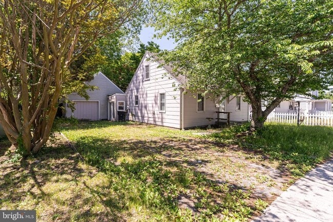 Photo - 524 E William St