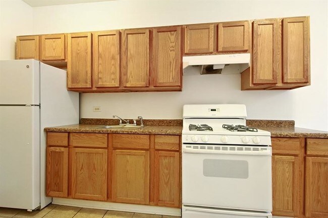 Photo - 6000 S Prairie