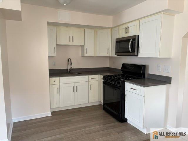 329 Leon Ave