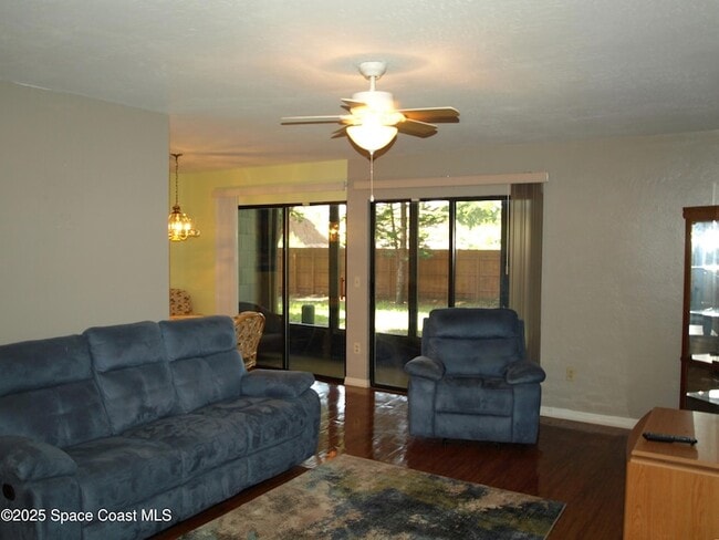9015 Manchester Ln Unit 21C