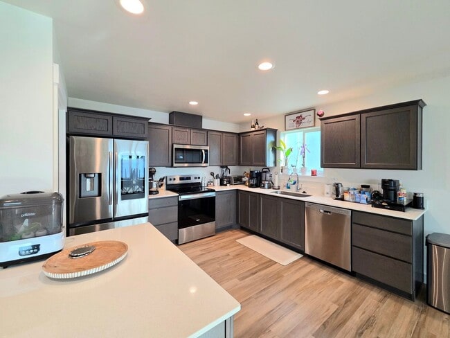 Photo - Brand New Build in Brand New East Wenatchee Neighborhood!