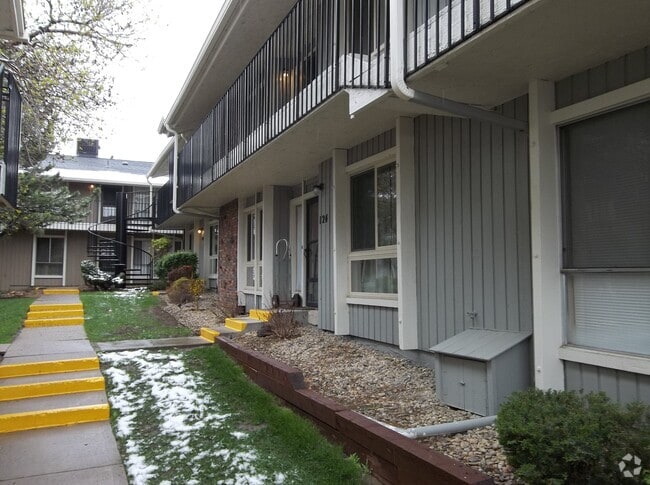 Building Photo - 6495 E Happy Canyon Rd Rental