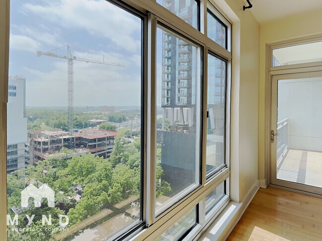 Photo - 603 Davis St Unit 1407