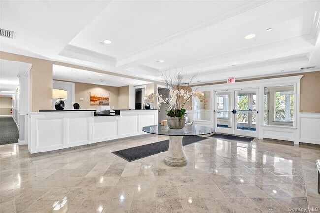 Photo - 225 Stanley Ave Unit 204