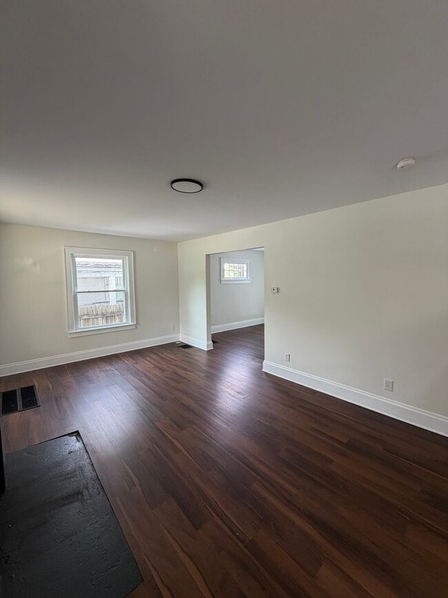 Photo - 1202 E 20th Ave