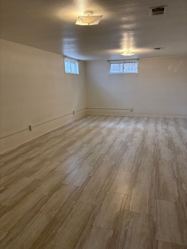 Photo - 2308 6th Ave Unit 2