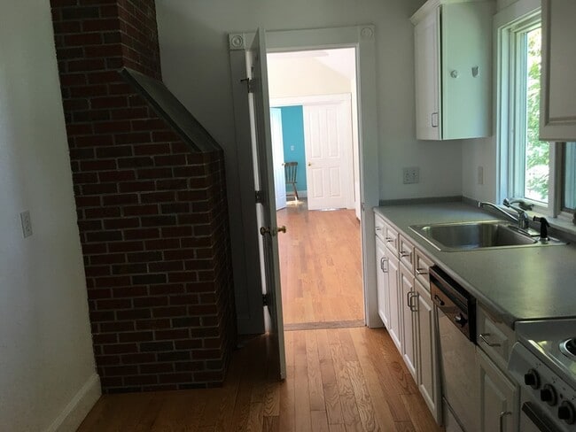 Photo - 16 Hillside Terrace Unit B