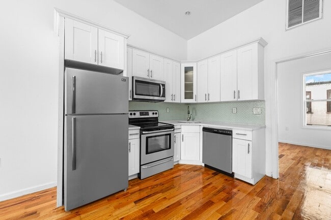 Photo - 2311 Cortelyou Rd Unit 2