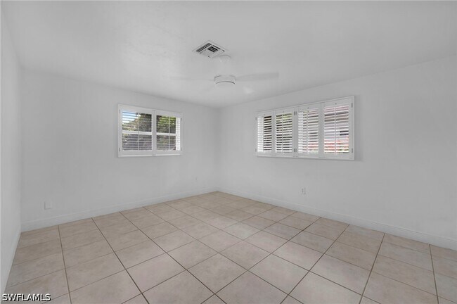 Photo - 656 Binnacle Dr