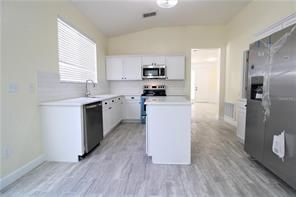 8556 Greenbank Blvd