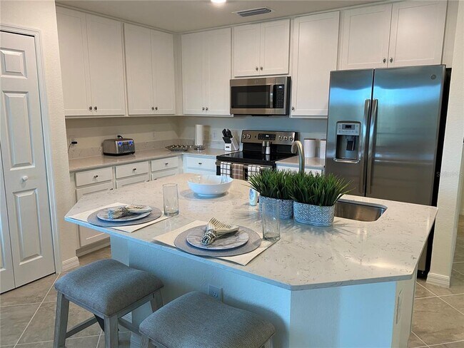 Photo - 17510 Gawthrop Dr Unit 208