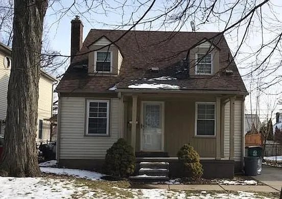 Building Photo - 1106 Grove Ave