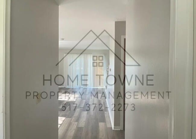 Photo - 1632 Greencrest Ave