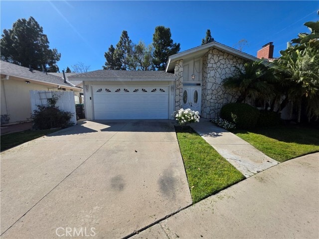 Photo - 11 Eccelstone Cir