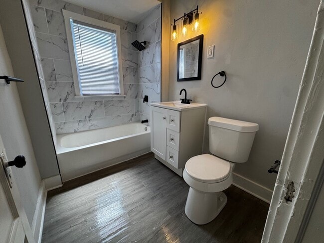 Photo - 386 E 152nd St Unit 386 E 152 ST -   Down