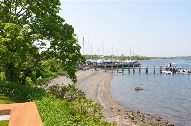 23 Avenue B