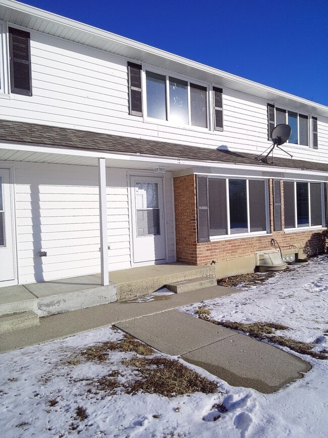 Photo - 15 Indianwood Blvd Unit 15