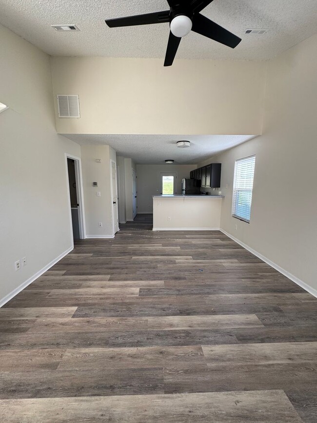 Photo - 1904-1906 Arlene Dr. Unit 1906 Arlene Dr.