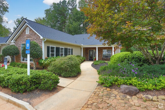 Photo - Woodland Commons