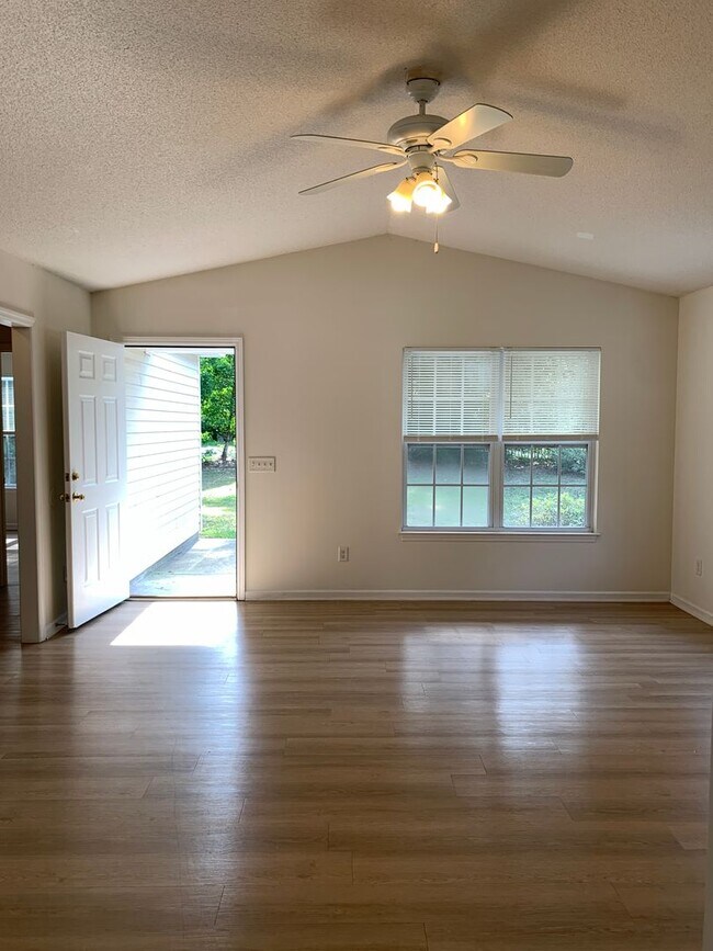 Photo - Three Bedroom, Two Bath House on Masonboro Loop
