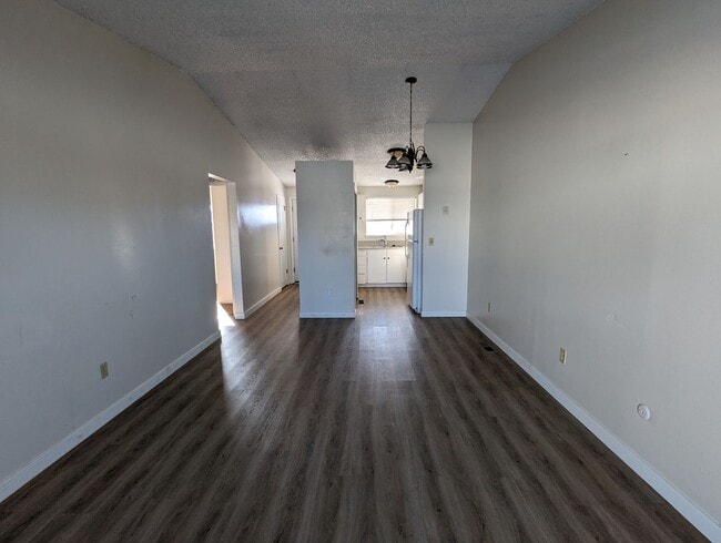 Photo - Eastland Duplex Unidad 416