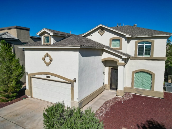 Building Photo - 3204 Merry Mdw