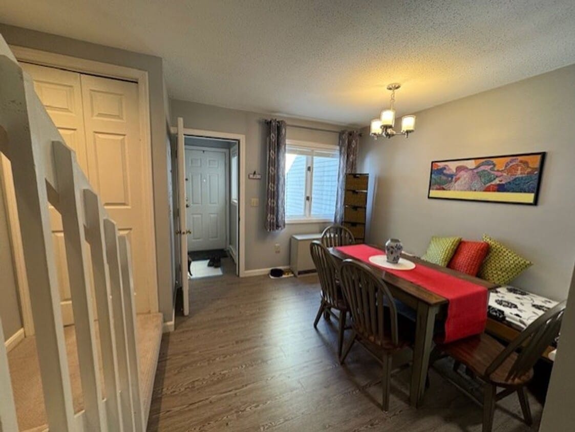 2-bedroom condo unit - 2-bedroom condo unit