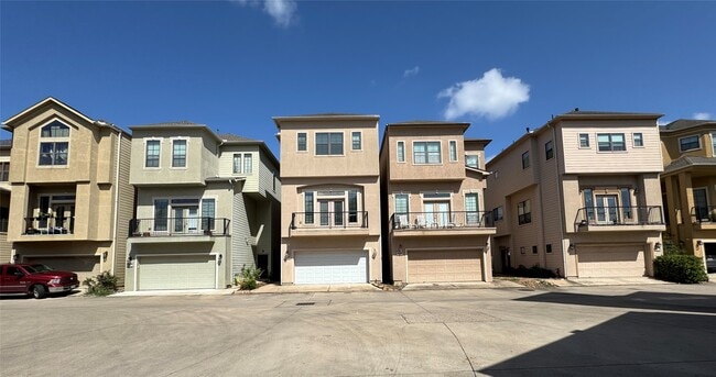 Building Photo - 10626 Clearview Villa Pl Rental
