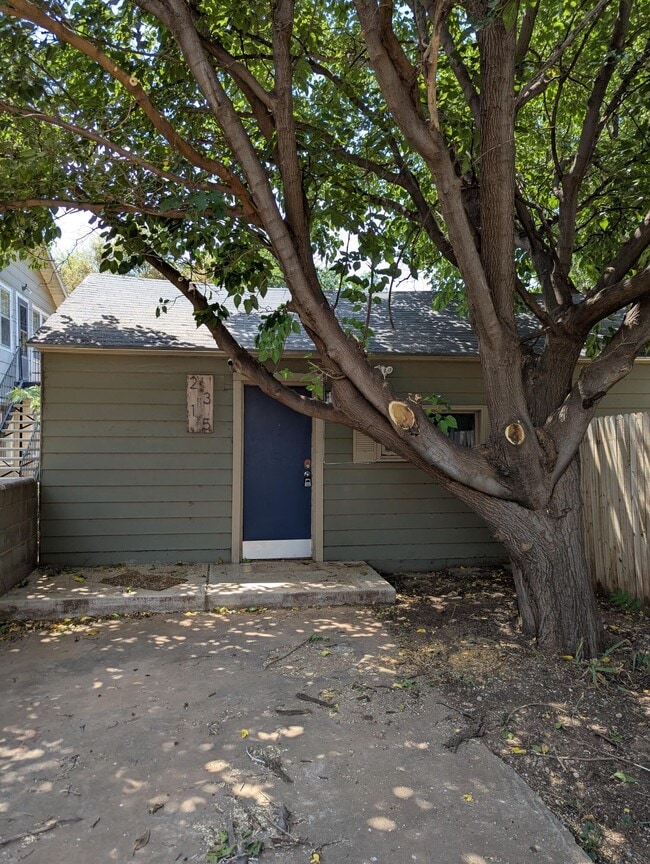 Building Photo - 2315 13th St Rental