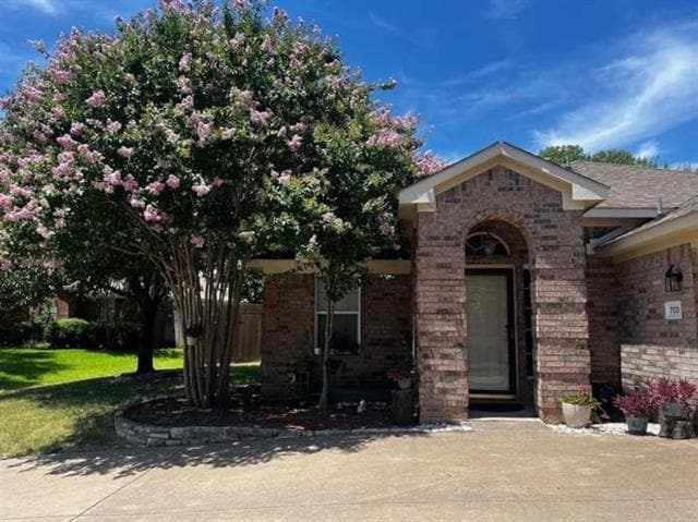 Building Photo - 700 Auburndale Dr Rental