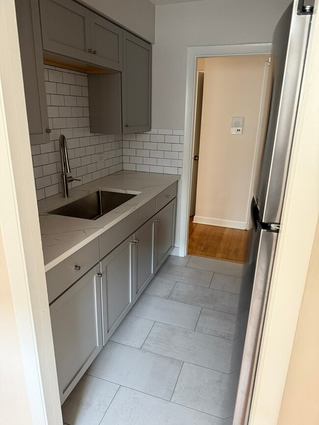 Photo - 3852 N Elston Ave Unit 9