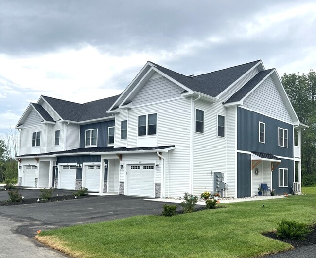 Photo - The Residence at Wemple Road