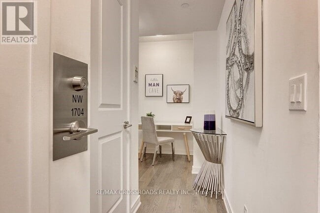 Photo - 9201 Yonge St Unit 1704
