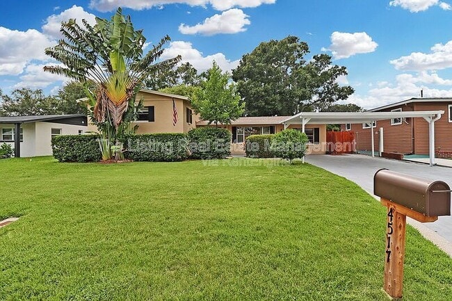 Building Photo - 4517 S Hesperides St