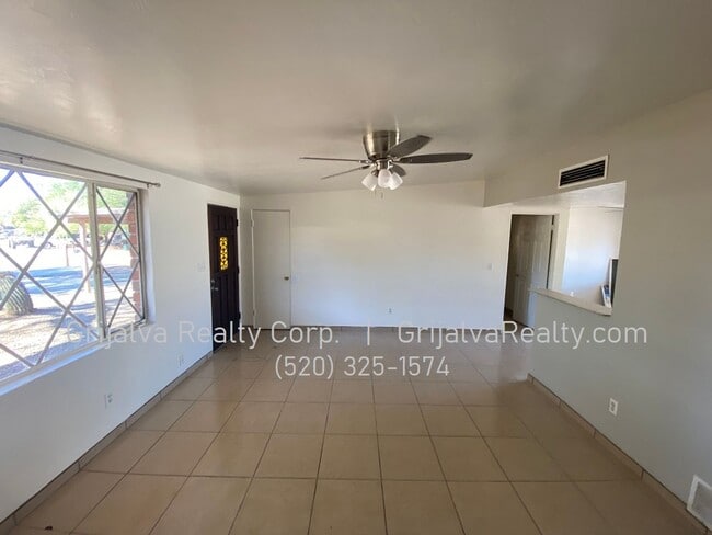 3 Bedroom, 1 Bath Beautiful House in NW Tucson for Rent! (Ruthrauff/La Cholla) - 3 Bedroom, 1 Bath Beautiful House in NW Tucson for Rent! (Ruthrauff/La Cholla)