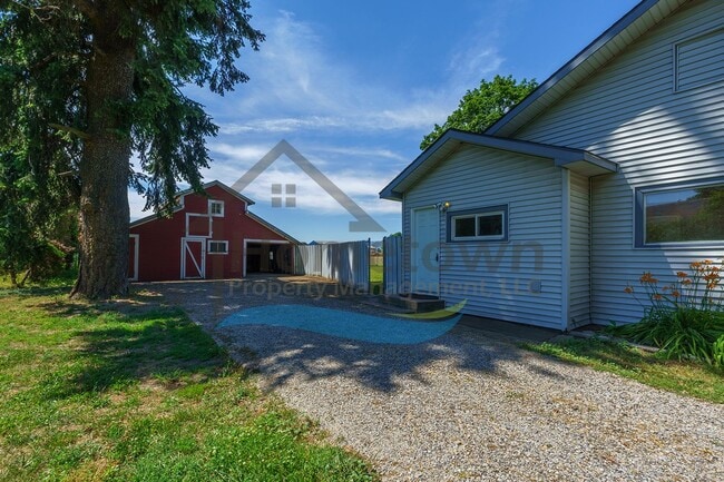 Photo - 2 Bedroom 1 Bathroom Home on Nearly 2 Acres Available in Hayden!