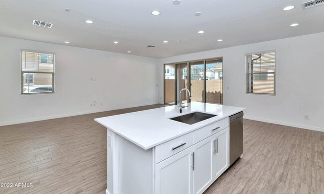 Photo - 9918 E Texas Ave