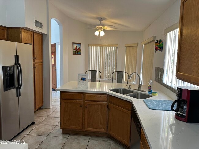 11025 W Poinsettia Dr