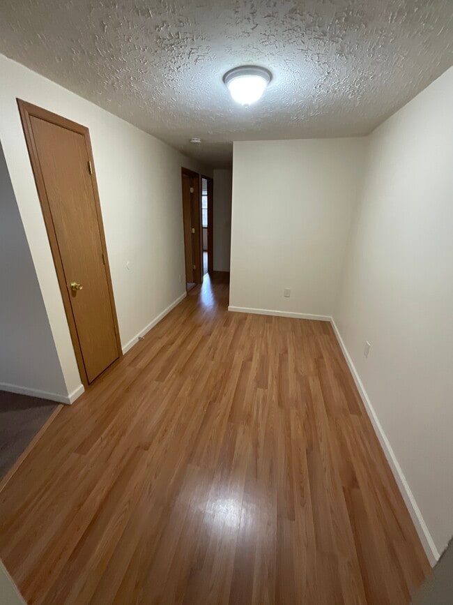 Valley View Apartments Wooster, OH